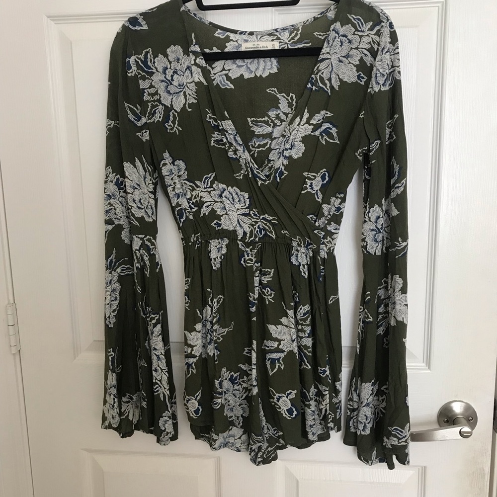 Green long sleeve romper with floral print